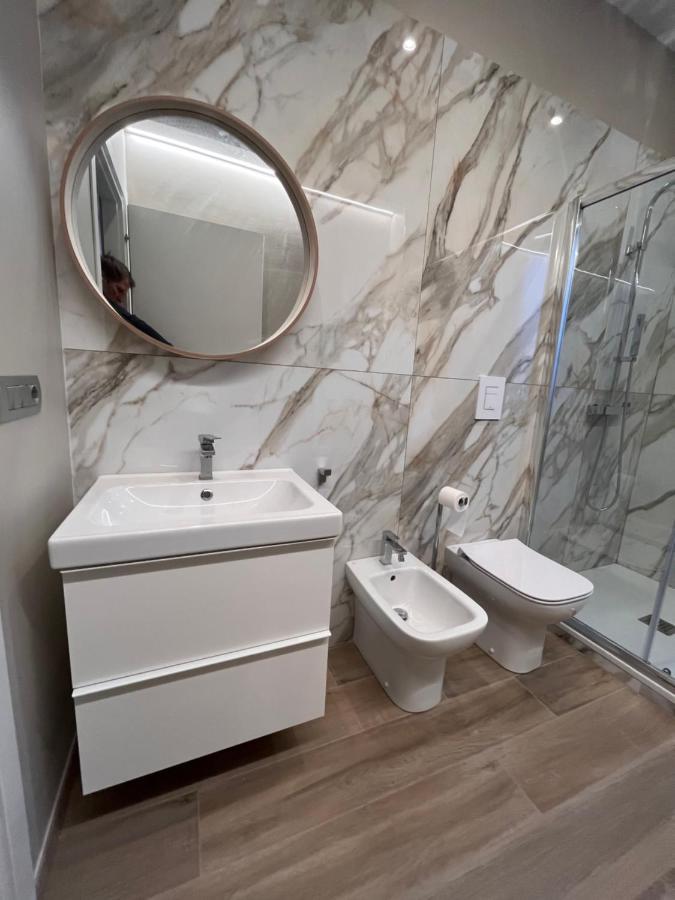 Luxury Studio 11 Бари Екстериор снимка
